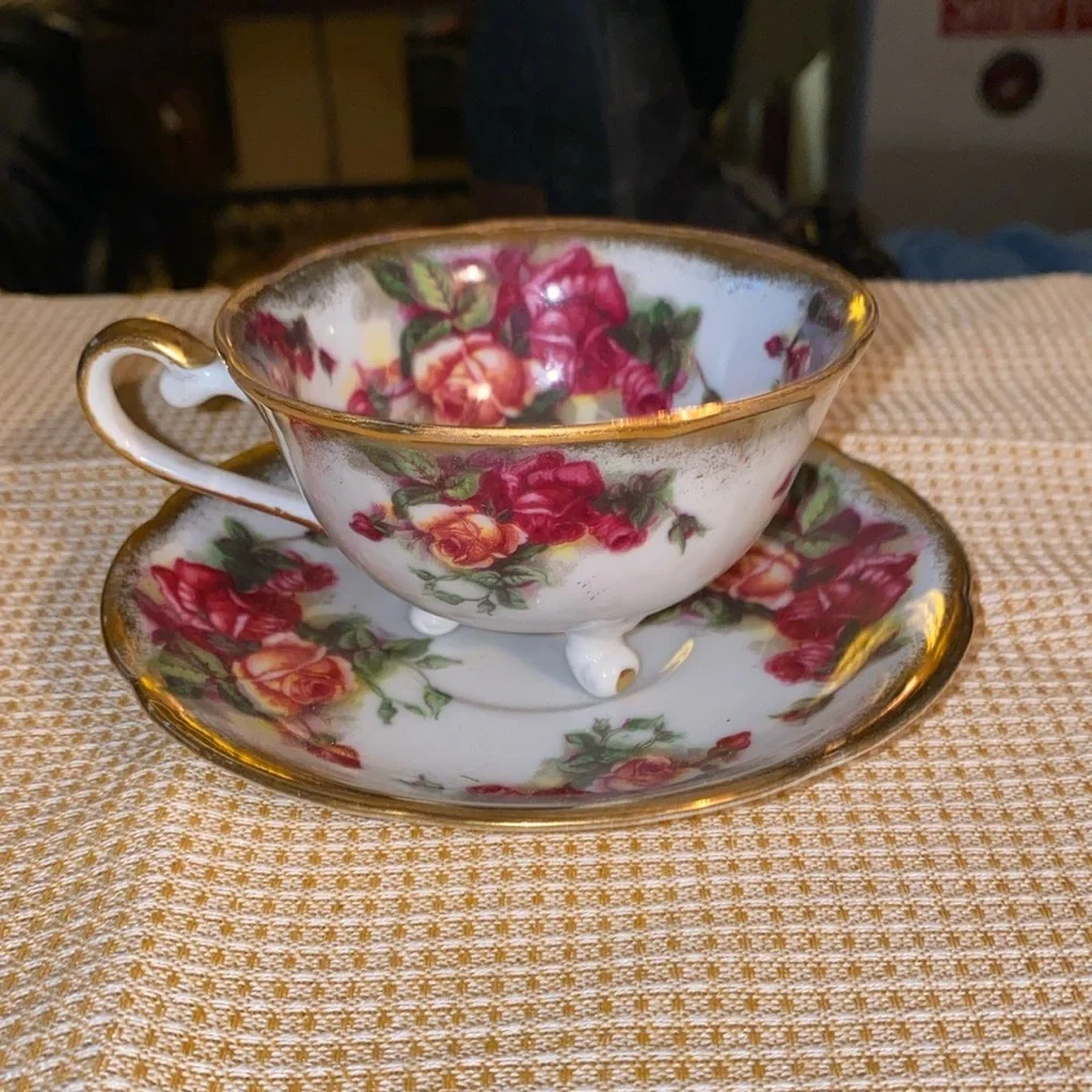 Vintage Old Gold Japan Pink Roses Gold Accents Footed teacup and saucer